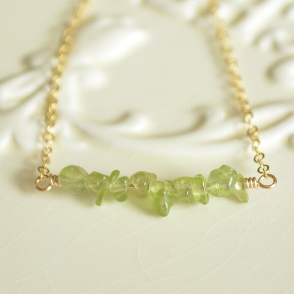 Real Peridot Chip Bracelet in Gold - Picture 6 of 10